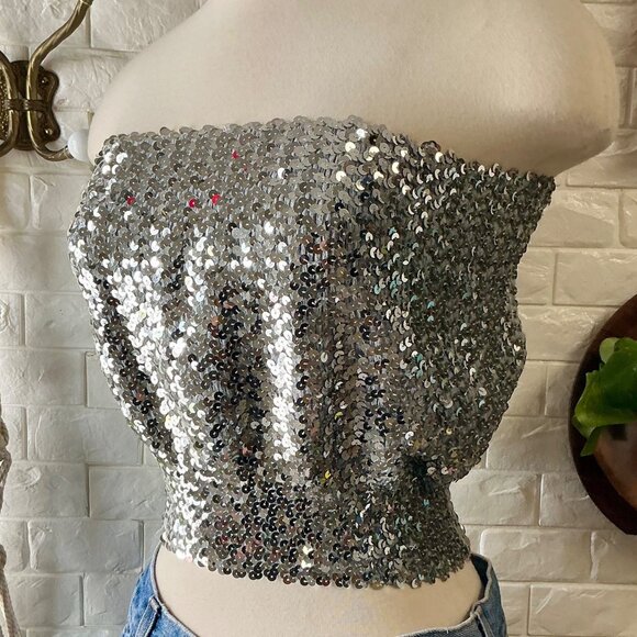 Vintage 1970s Disco Metallic Silver Sequin Tube Top - Picture 3 of 11